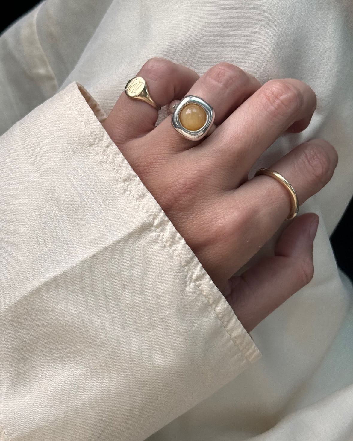 Circa Ring Stone Spheres