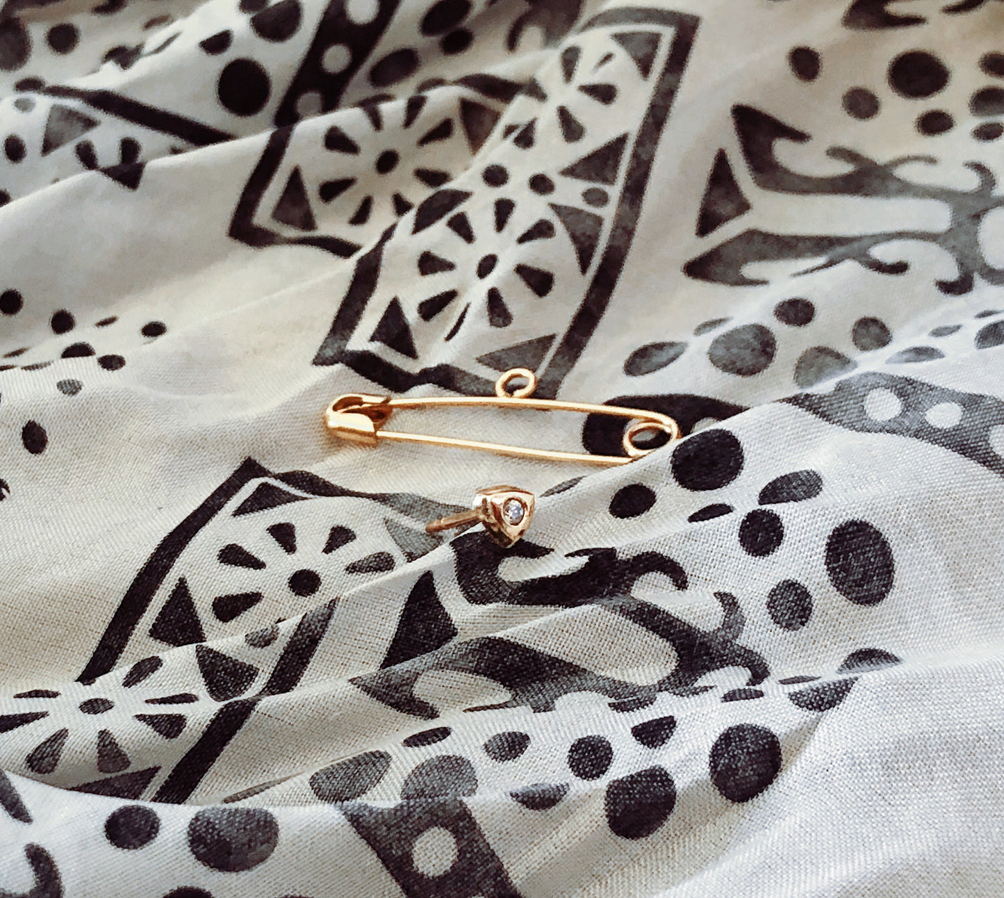 14K Pin Me Earring